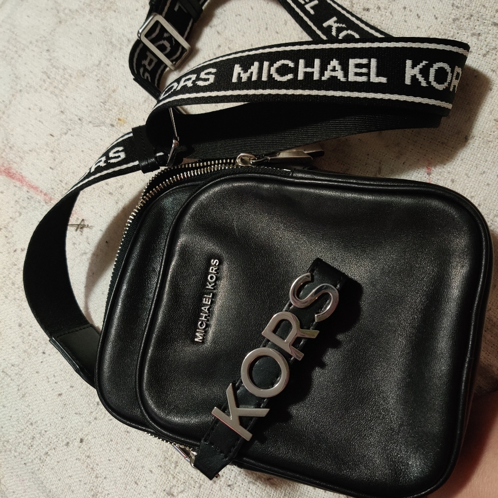 Michael Kors crossbody